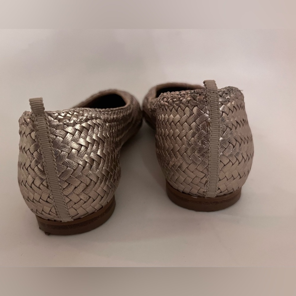 Boden Gold Woven Leather Flats 38 - Picture 5 of 11